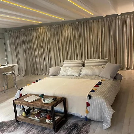 Elegant, Furnished Loft In Corfu *